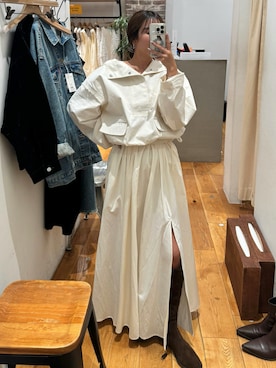 「アイテム（その他トップス）」を使った、阿部いろはさん（レディース・148cm）の秋コーディネート