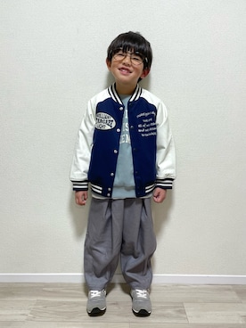 「アイテム（スニーカー）」を使った、mocchirhさん（キッズ・100cm）の冬コーディネート