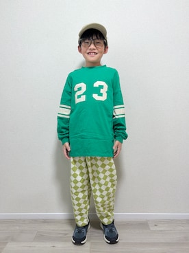 「p.premier（ピードットプルミエ）のアイテム（パンツ）」を使った、mocchirhさん（キッズ・129cm）の春コーディネート