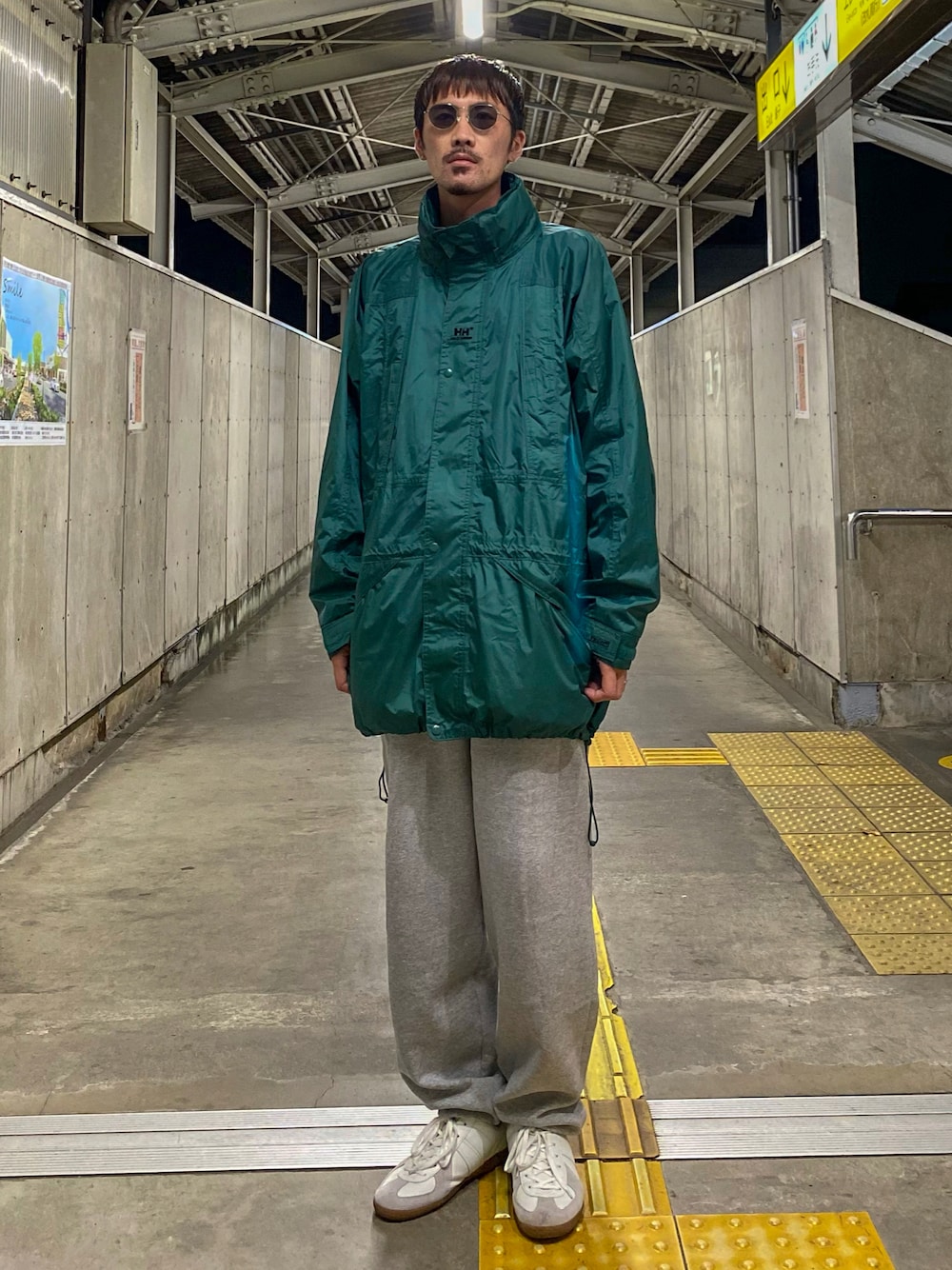 HELLY HANSEN マウンテンパーカー グリーン Helly Hansen マウンテン