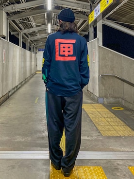 「TENBOX（テンボックス）のアイテム（トップス）」を使った、matyyyさん（メンズ・184cm）の秋コーディネート