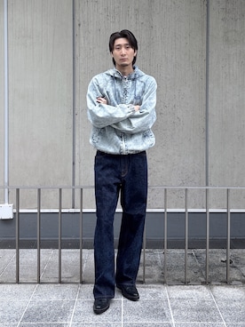 「XLARGE（エクストララージ）のEMB DENIM PANTS（デニムパンツ、ブルー系）」を使った、TOHMAさん（メンズ・173cm）の秋コーディネート