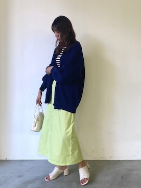 「アントマリーズ」｜「アイテム（トップス）」を使った、RIHOさん（レディース・160cm）の冬コーディネート