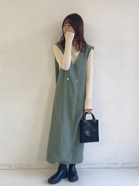 「アントマリーズ」｜「アイテム（ワンピース）」を使った、RIHOさん（レディース・160cm）の冬コーディネート