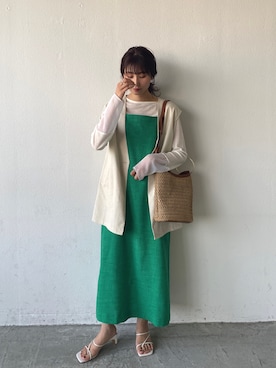 「アントマリーズ」｜「アイテム（ワンピース）」を使った、RIHOさん（レディース・160cm）の春コーディネート