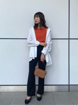 「アイテム（ショルダーバッグ、イエロー系）」を使った、RIHOさん（レディース・160cm）の春コーディネート