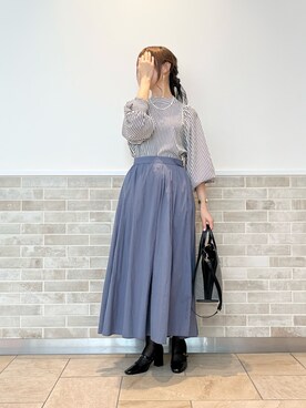 「オフィスカジュアル」｜「アイテム（PC・スマホグッズ/家電）」を使った、Wendyさん（レディース・162cm）の秋コーディネート