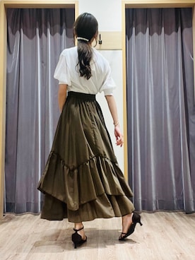 「ティアードスカート」｜「アイテム（PC・スマホグッズ/家電）」を使った、Wendyさん（レディース・162cm）の夏コーディネート