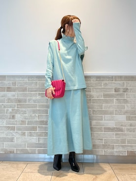 「ニットワンピース」｜「アイテム（PC・スマホグッズ/家電）」を使った、Wendyさん（レディース・162cm）の秋コーディネート