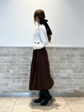 「オフィスカジュアル」｜「アイテム（PC・スマホグッズ/家電）」を使った、Wendyさん（レディース・162cm）の秋コーディネート