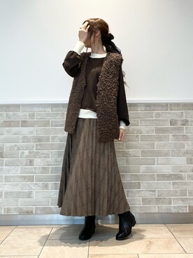 「ジレ」｜「アイテム（PC・スマホグッズ/家電）」を使った、Wendyさん（レディース・162cm）の秋コーディネート