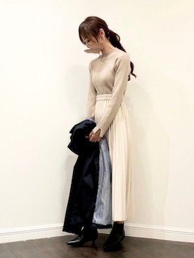 「Te chichi（テチチ）のアイテム（トレンチコート）」を使った、Wendyさん（レディース・162cm）の秋コーディネート
