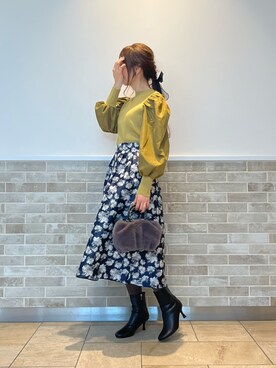 「ファー」｜「アイテム（PC・スマホグッズ/家電）」を使った、Wendyさん（レディース・162cm）の秋コーディネート