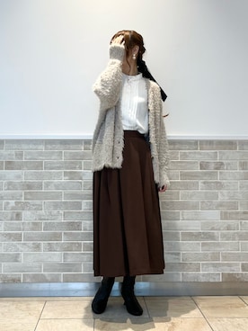 「オフィスカジュアル」｜「アイテム（PC・スマホグッズ/家電）」を使った、Wendyさん（レディース・162cm）の秋コーディネート