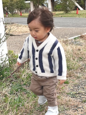「BeBe（ベベ）のアイテム（パンツ、ブラウン系）」を使った、あっくんさん（キッズ・90cm）の秋コーディネート