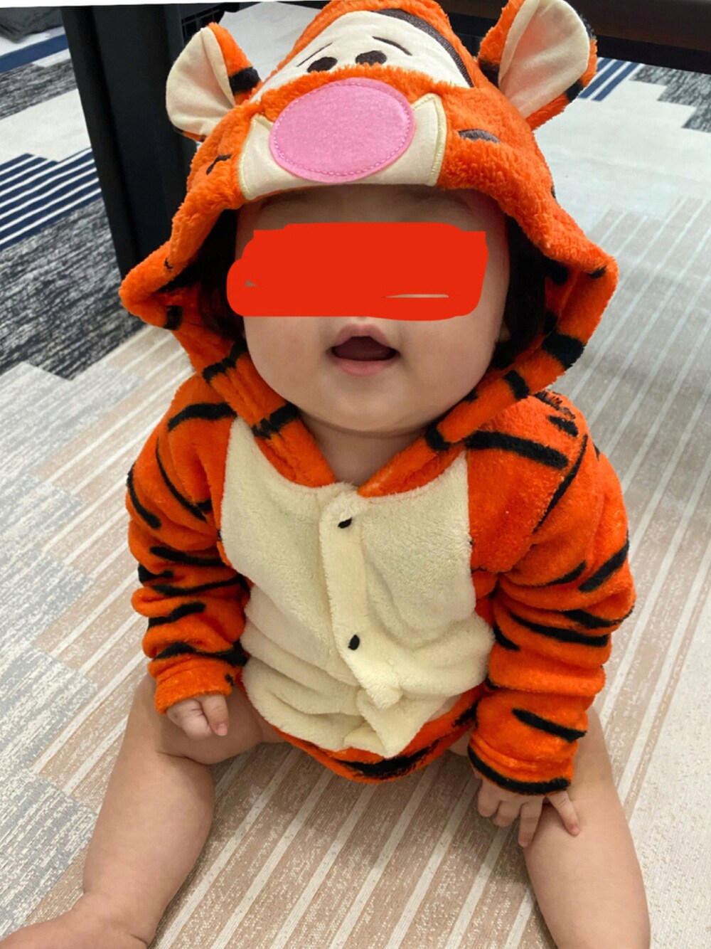 「ハロウィン、寅年、2022年、70cm、80cm」｜「西松屋のアイテム（ロンパース、オレンジ系）」を使った、なのさん（キッズ・70cm）の秋コーディネートの1枚目の写真