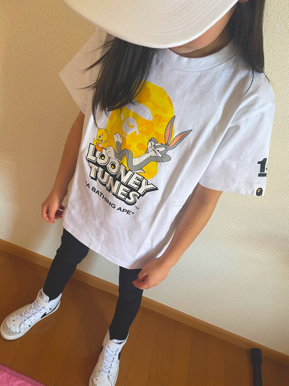 A BATHING APE（アベイシングエイプ）の「BAPE X LOONEY TUNES