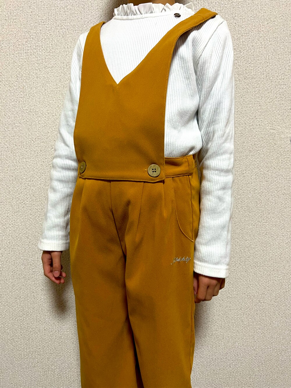 「サロペット、女の子、キッズコーデ、kladskap、putit main、秋のコーデ」｜「kladskapのアイテム（オールインワン・サロペット、その他）」を使った、Yu-&Ri-(多忙のため不定期投稿)さん（キッズ・120cm）の秋コーディネートの1枚目の写真