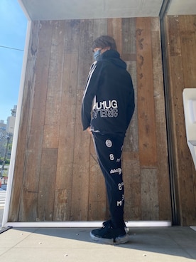 「1piu1uguale3 RELAX（ウノピュウノウグァーレトレリラックス）のアイテム（パーカー）」を使った、nantai1さん（メンズ・181cm）の夏コーディネート