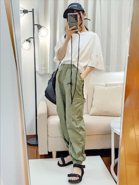 「H&M（エイチ・アンド・エム）のアイテム（サンダル）」を使った、文さん（レディース・153cm）の春コーディネート