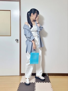 「Kinetics（キネティクス）のアイテム」を使った、文さん（レディース・153cm）の夏コーディネート