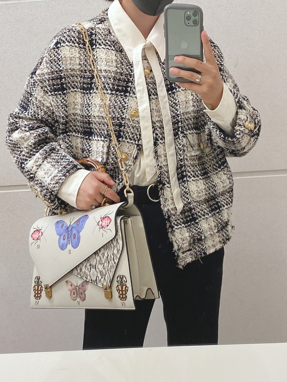 「ファストファッション、大人カジュアル、シンプルコーデ、秋色、パンツスタイル、大人コーデ、ZARA、UNIQLO」｜「ZARAのアイテム（ジャケット/アウター、ホワイト系）」を使った、ayanosukeさん（レディース・155cm）の秋コーディネートの1枚目の写真