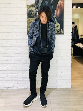 「アイテム（その他小物）」を使った、HIOKIさん（メンズ・168cm）の秋コーディネート