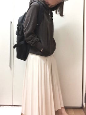「秋のコーデ」｜「UNIQLO（ユニクロ）のアイテム（パーカー）」を使った、shiroさん（レディース・160cm）の秋コーディネート