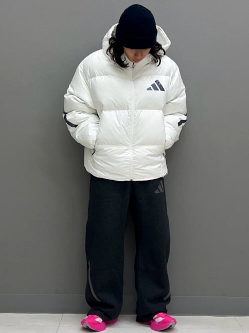 ADIDAS Z.N.E.パファー クライマウォーム ダウンジャケット