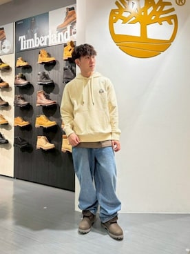 「アイテム（パーカー）」を使った、Timberlandなんばパークスさん（メンズ・160cm）の秋コーディネート