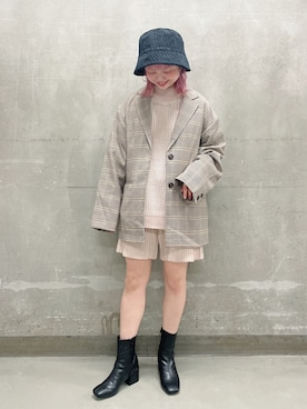 「w closet（ダブルクローゼット）のスクエアトゥブーツ（ブーツ）」を使った、ヒムロさん（レディース・150cm）の秋コーディネート