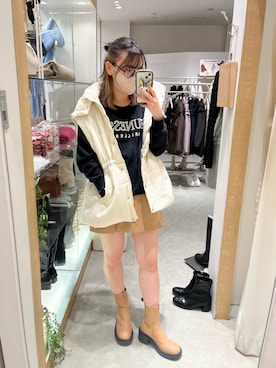 「スエット」｜「アイテム（ダウンジャケット/コート）」を使った、きよみさん（レディース・158cm）の秋コーディネート