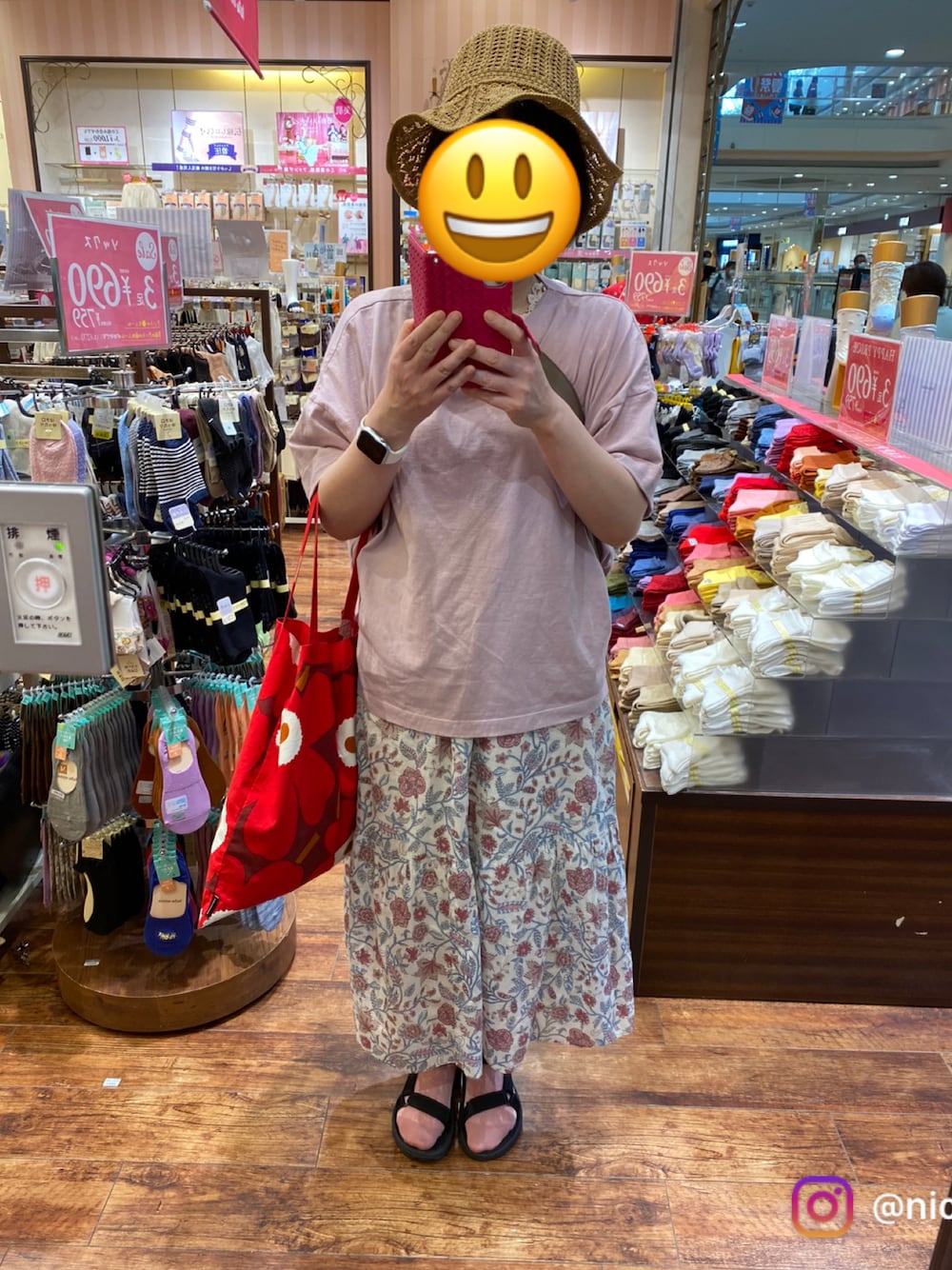 「今日のコーデ、夏コーデ、高身長女子、オトナ女子、サンダル、トートバッグ、テバ、バケットハット」｜「studio CLIPのクロシェ編み風バケットハット（ハット、ベージュ系）」を使った、sakura2009sakuraさん（レディース・165cm）の夏コーディネートの1枚目の写真