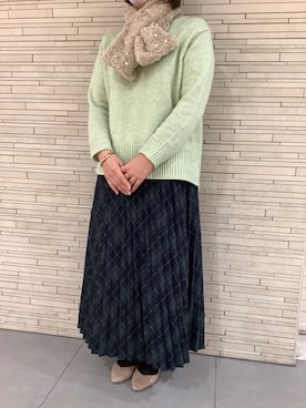 「アイテム（ストール/ショール）」を使った、BRICK HOUSE by Tokyo Shirts 東京駅一番街店さん（レディース・158cm）の冬コーディネート