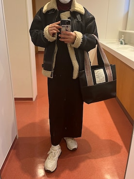 「キャミワンピ」｜「アイテム（ムートンコート）」を使った、.さん（レディース・155cm）の冬コーディネート