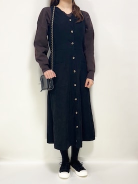 「archives（アルシーヴ）のアイテム（ジャンパースカート）」を使った、Micoさん（レディース・160cm）の冬コーディネート