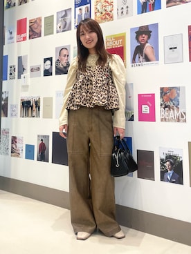「BEAMS」｜「アイテム（ボストンバッグ）」を使った、KANAKOさん（レディース・163cm）の秋コーディネート