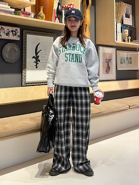 「Ray BEAMS（レイビームス）のアイテム」を使った、KANAKOさん（レディース・163cm）の秋コーディネート