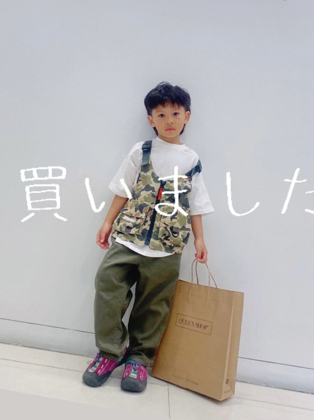「kids、Cute、Taiwan、kidsootd」｜「KEENのアイテム（シューズ、パープル系）」を使った、Pangetjedrさん（メンズ・110cm）の冬コーディネートの1枚目の写真
