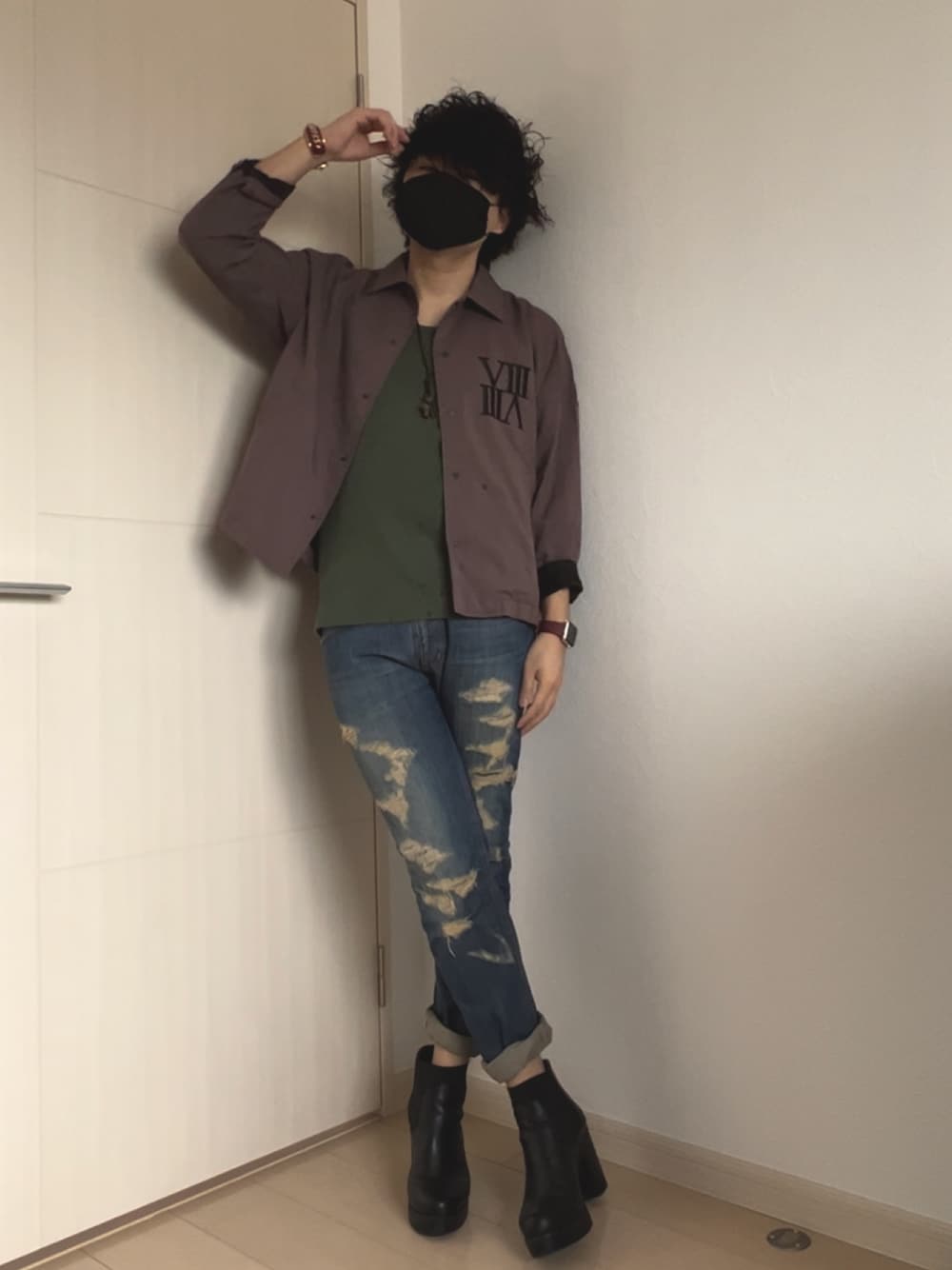 「SHAREEF、おしゃれさんと繋がりたい、休日スタイル、シンプル、カジュアルコーデ、UNITED TOKYO、YOSUKE」｜「YOSUKEの「YOSUKE/ヨースケ」厚底サイドゴアショートブーツ（ブーツ、ブラック系）」を使った、kei_nishimuraさん（メンズ・173cm）の冬コーディネートの1枚目の写真