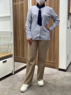 「TOKYO SHIRTS（トウキョウシャツ）の【吸水速乾】【COFREX】 配色ボウタイ ブラウス 長袖 レディースデザインシャツ（シャツ/ブラウス、ブルー系）」を使った、TOKYO SHIRTS 成田イオンモール店さん（レディース・156cm）の秋コーディネート