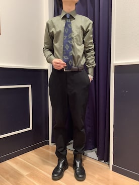 「アイテム（ビジネスシャツ）」を使った、BRICK HOUSE by Tokyo Shirts 武蔵村山イオンモール店さん（メンズ・168cm）の秋コーディネート