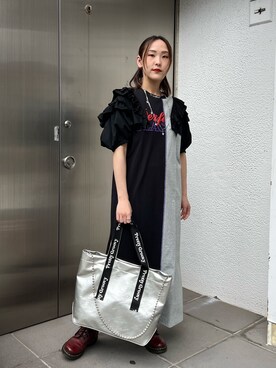 「アイテム（トートバッグ、シルバー系）」を使った、MAYUさん（レディース・154cm）の春コーディネート