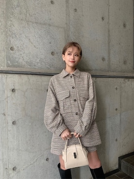 「MURUA（ムルーア）のアイテム（テーラードジャケット）」を使った、伊藤 奈那さん（レディース・154cm）の冬コーディネート