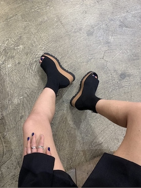 「MURUA（ムルーア）のアイテム（テーラードジャケット）」を使った、伊藤 奈那さん（レディース・154cm）の冬コーディネート