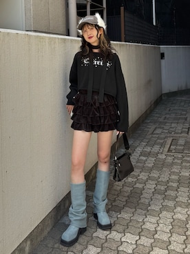 「アイテム（ブーツ、ブルー系）」を使った、MIYUさん（レディース・168cm）の秋コーディネート