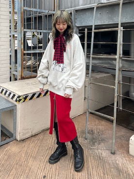 「レッドコーデ」｜「アイテム（ブーツ）」を使った、MIYUさん（レディース・168cm）の冬コーディネート