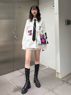 「アイテム（ネクタイ）」を使った、MIYUさん（レディース・168cm）の夏コーディネート
