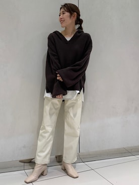 宮地玲奈さんのコーディネート