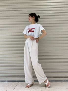 「Ungrid（アングリッド）のロゴ発砲プリントTee（Tシャツ/カットソー）」を使った、宮地玲奈さん（レディース・153cm）の春コーディネート